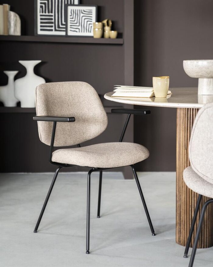 Eleonora Eetkamerstoel Lynn met arm - beige fletcher